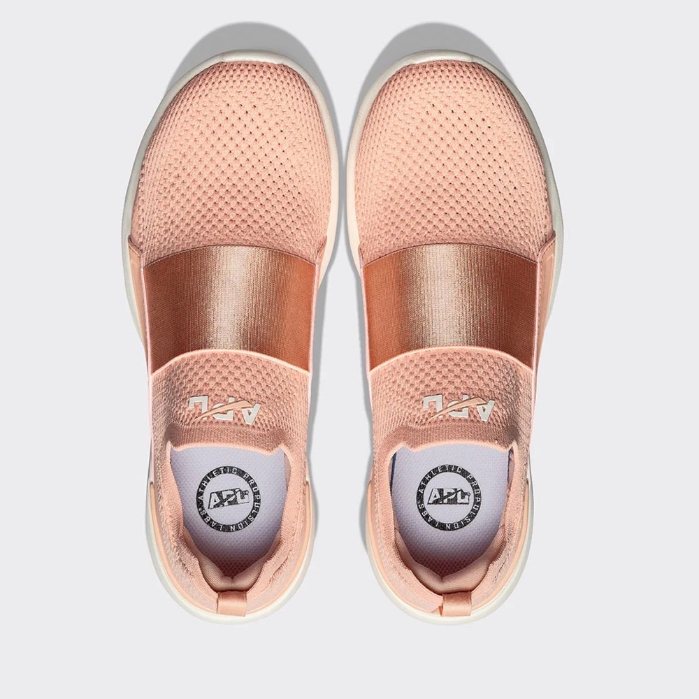 🆕 NWT Women's APL TechLoom Tennis Shoes in Bliss Blush / Ivory (Size 9.5)